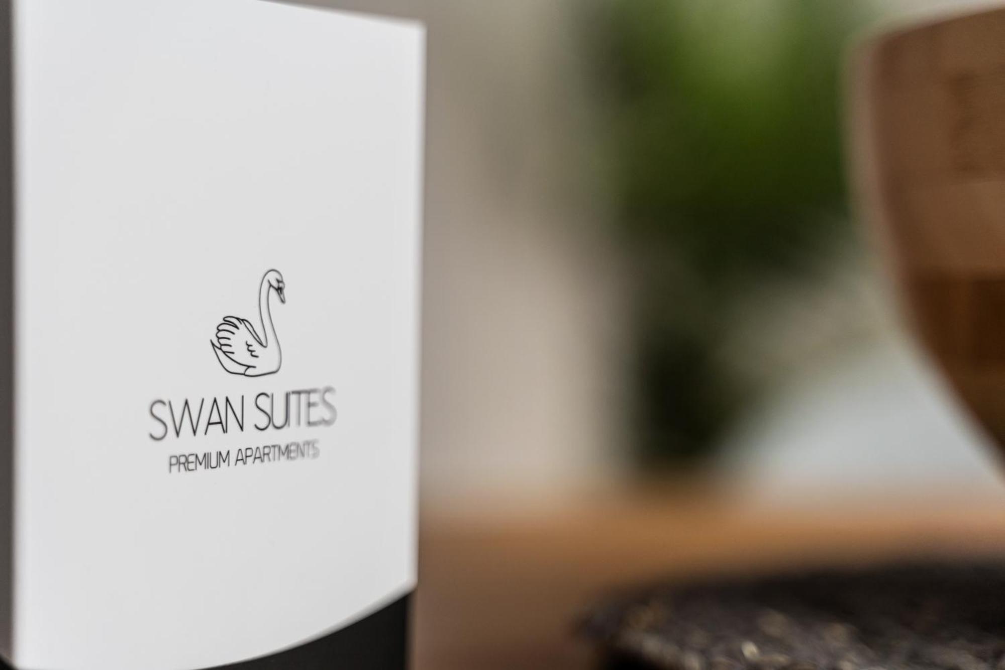 - Swan - Wisus *